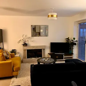 https://handbridge-square-apartment.hotelsin-chester.com